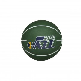 WilsonDribblerPalla Utah Jazz